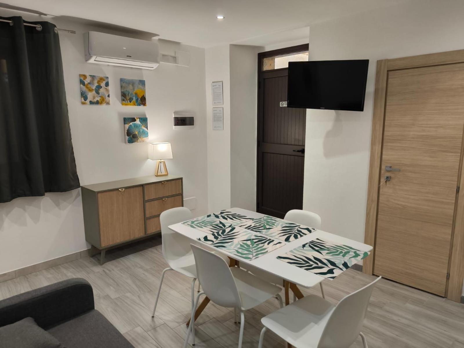 Studio Apartments Salvo 7 Αγκριτζέντο Εξωτερικό φωτογραφία